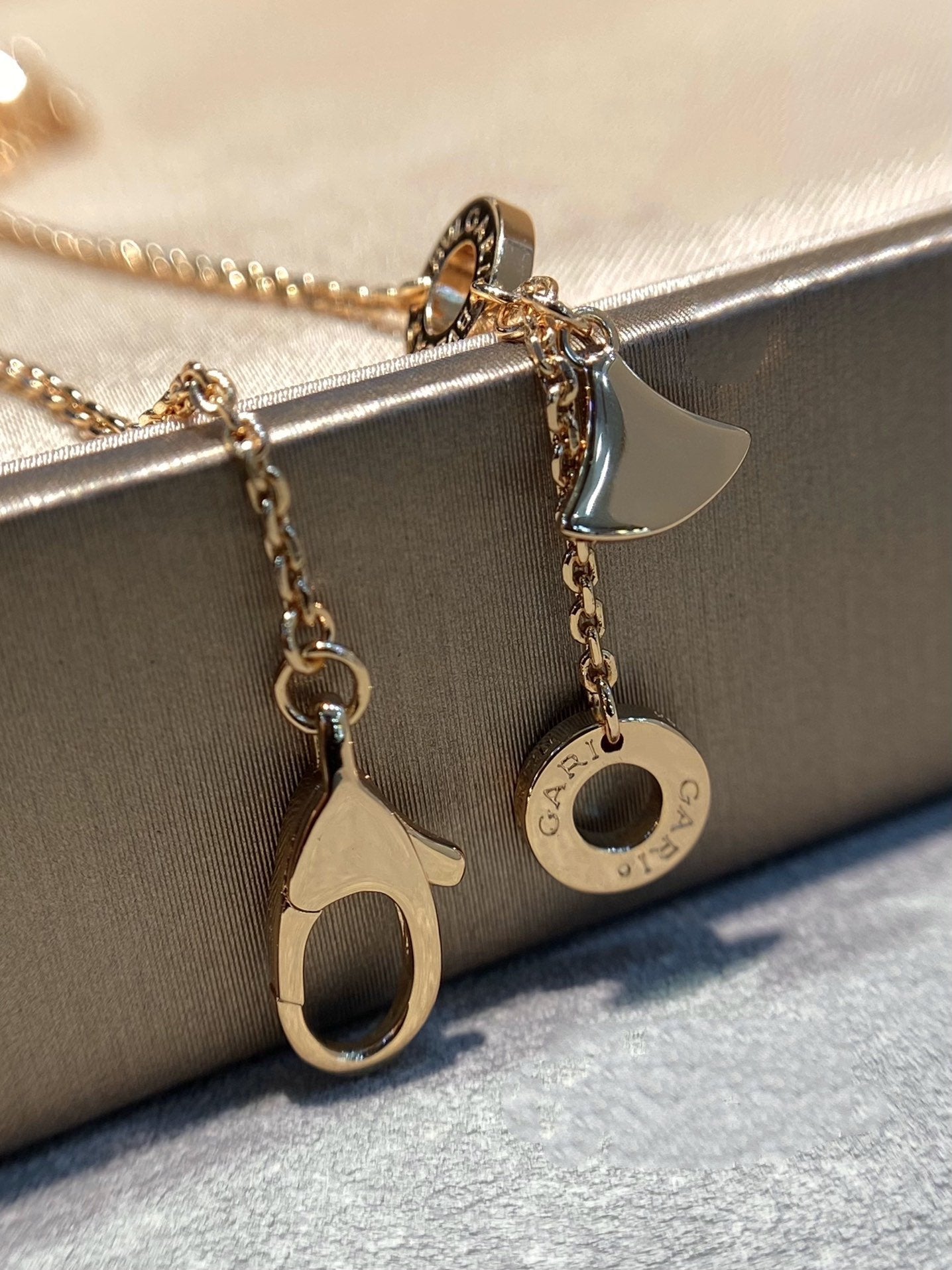 [Vellora-Opalyn]DREAM MOP DIAMOND PAVED PINK GOLD NECKLACE