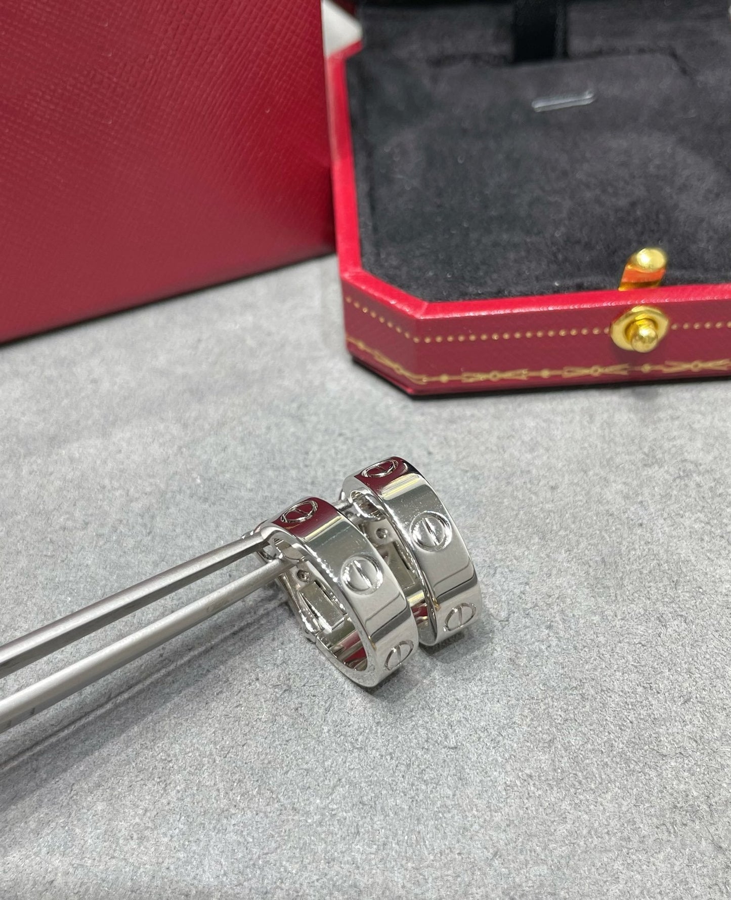 [Vellora-Opalyn]LOVE 5.5MM EARRINGS