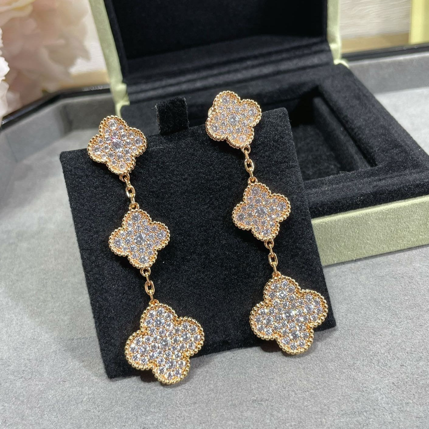 [Vellora-Opalyn]CLOVER 3 MOTIFS DIAMOND PAVED ROSE GOLD EARRINGS