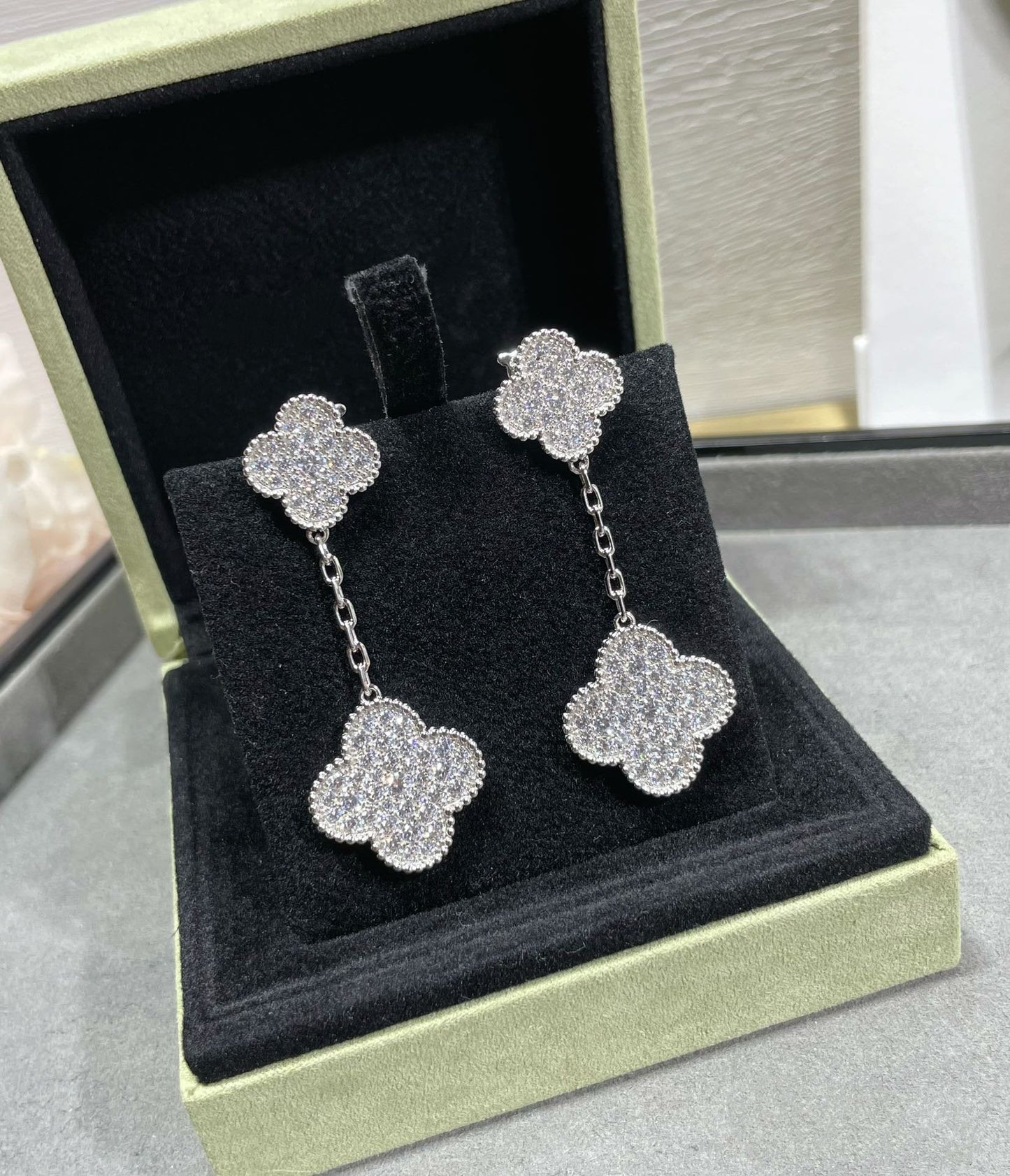 [Vellora-Opalyn]CLOVER 2 MOTIFS DIAMOND PAVED SILVER EARRINGS