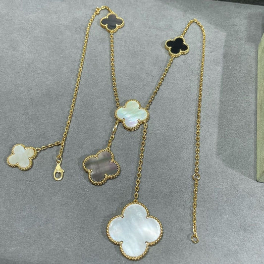 [Vellora-Opalyn]CLOVER 6 MOTIF MOP ONYX GOLD NECKLACE