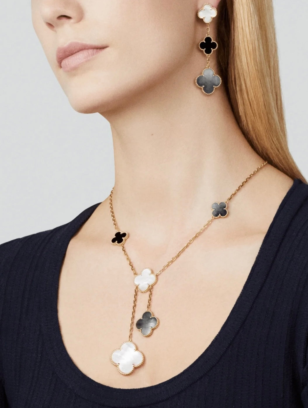 [Vellora-Opalyn]CLOVER 3 MOTIF MOP ONYX DARK MOP PINK GOLD EARRINGS