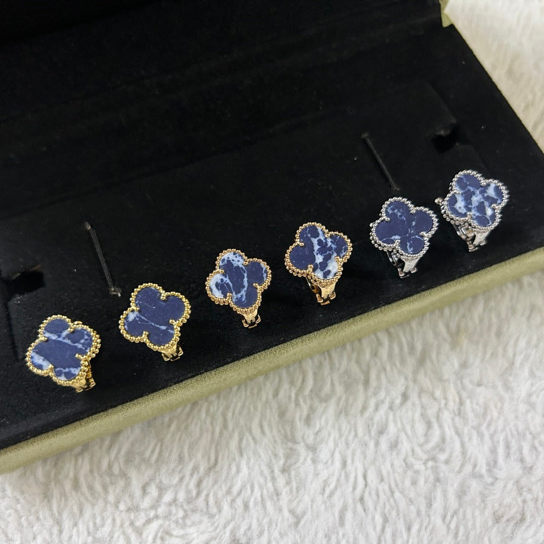 [Vellora-Opalyn]CLOVER PIETERSITE MEDIUM STUD EARRINGS