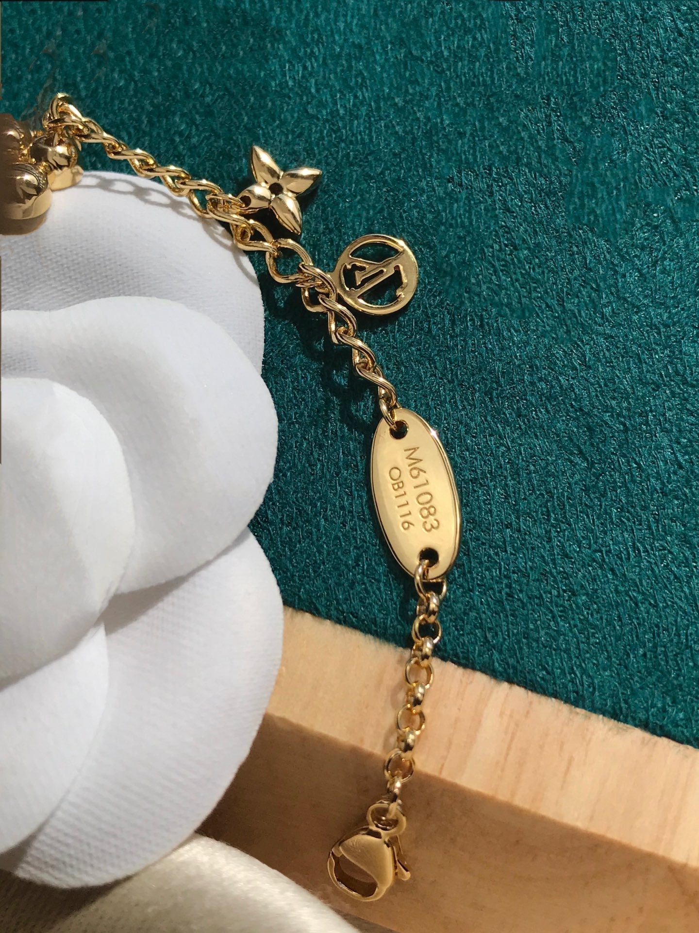 [Vellora-Opalyn]BLOOMING PINK GOLD MOP BRACELET