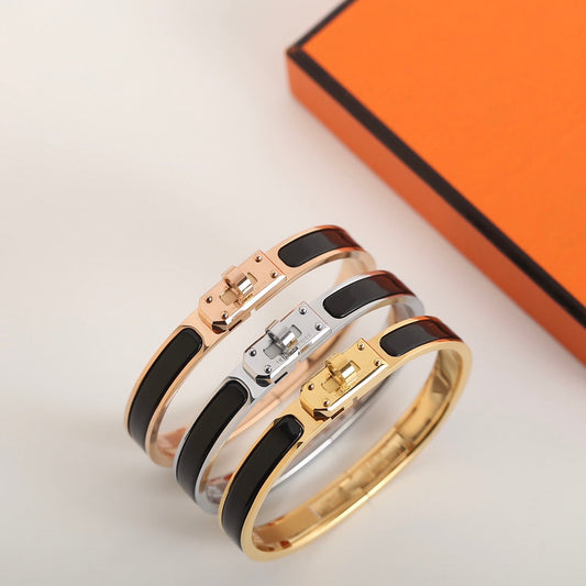 [Vellora-Opalyn]HM KELLY BLACK BRACELET