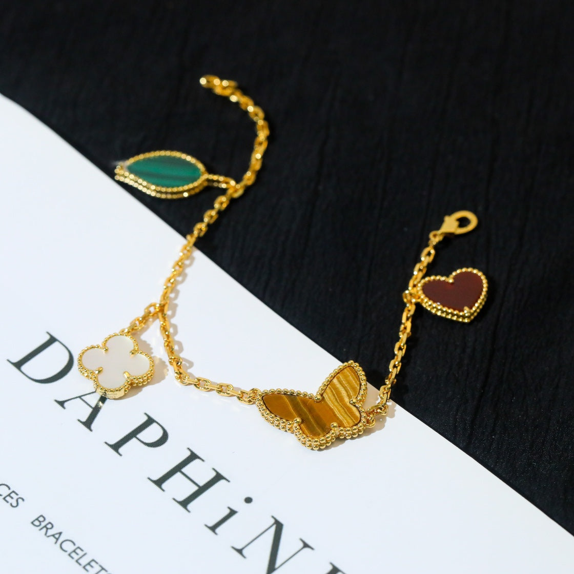 [Vellora-Opalyn]LUCKY SPRING 5 MOTIF GOLD BRACELET