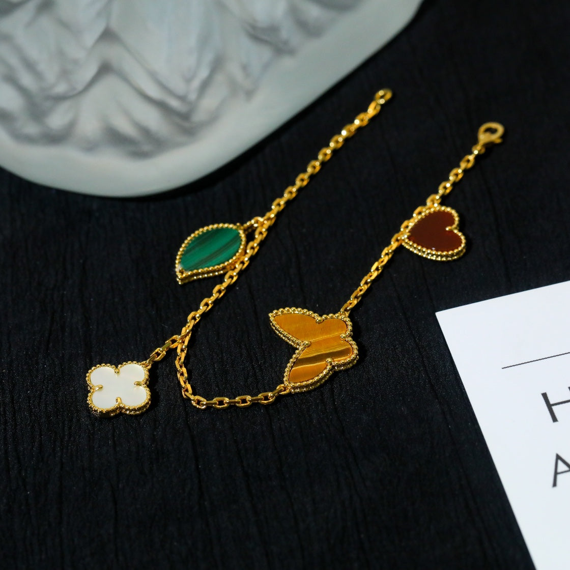 [Vellora-Opalyn]LUCKY SPRING 5 MOTIF GOLD BRACELET