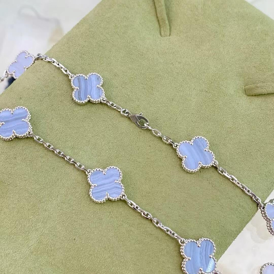 [Vellora-Opalyn]CLOVER 10 MOTIFS PURPLE CHALCEDONY NECKLACE
