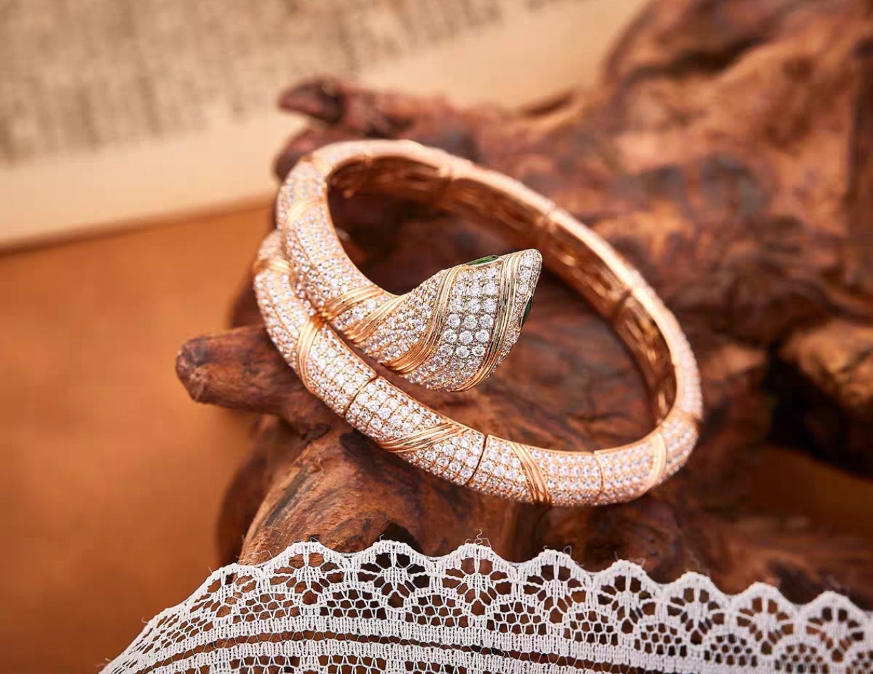 [Luxe jewelry]HAUTE COUTURE GOLD SERPENTI BRACELET
