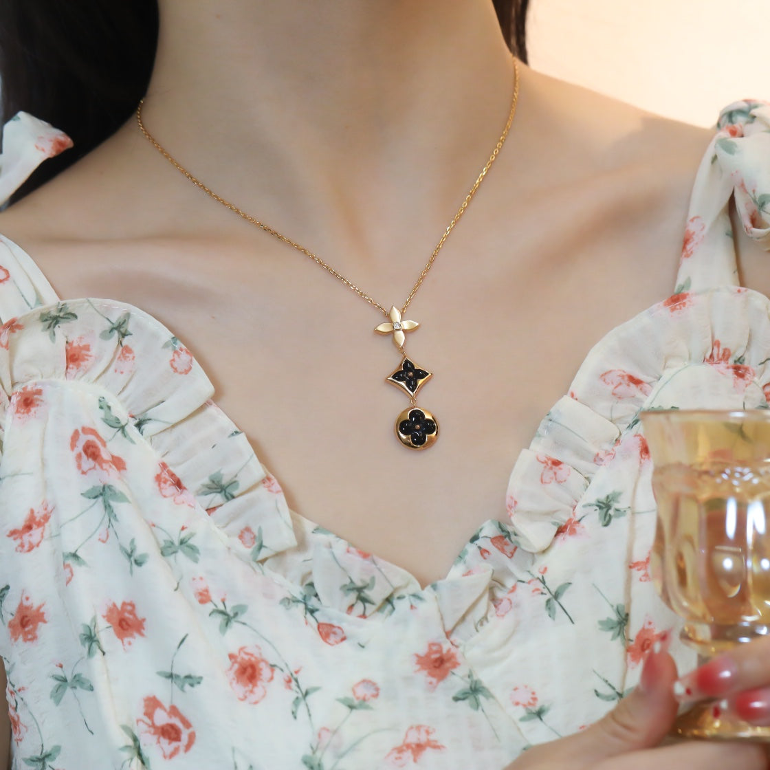 [Vellora-Opalyn]STAR AND SUN ONYX PINK GOLD NECKLACE