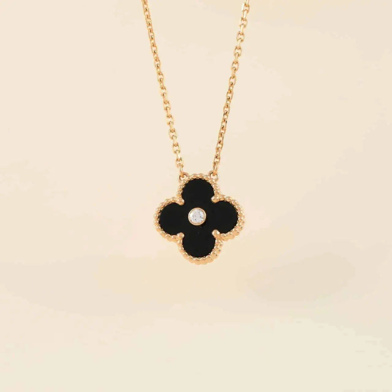[Vellora-Opalyn]CLOVER 15MM DIAMOND ONYX NECKLACE