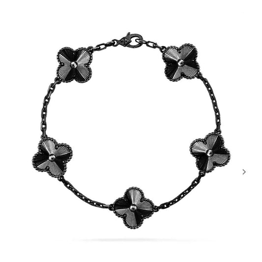 [Vellora-Opalyn]CLOVER 5 MOTIF BLACK BRACELET