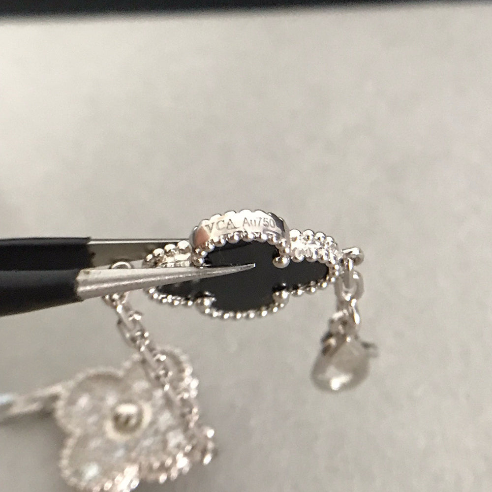 [Vellora-Opalyn]CLOVER 5 MOTIF ONYXS DIAMOND BRACELET SILVER