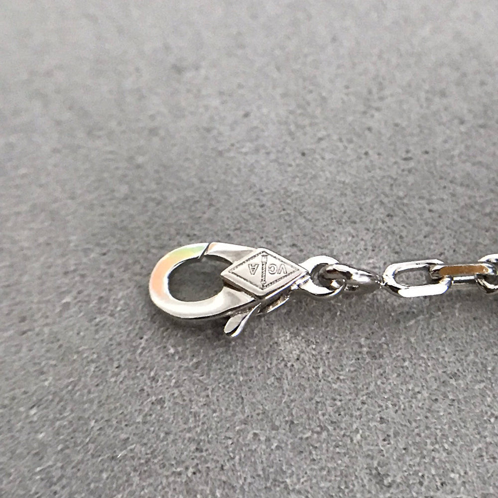 [Vellora-Opalyn]CLOVER 5 MOTIF ONYXS DIAMOND BRACELET SILVER