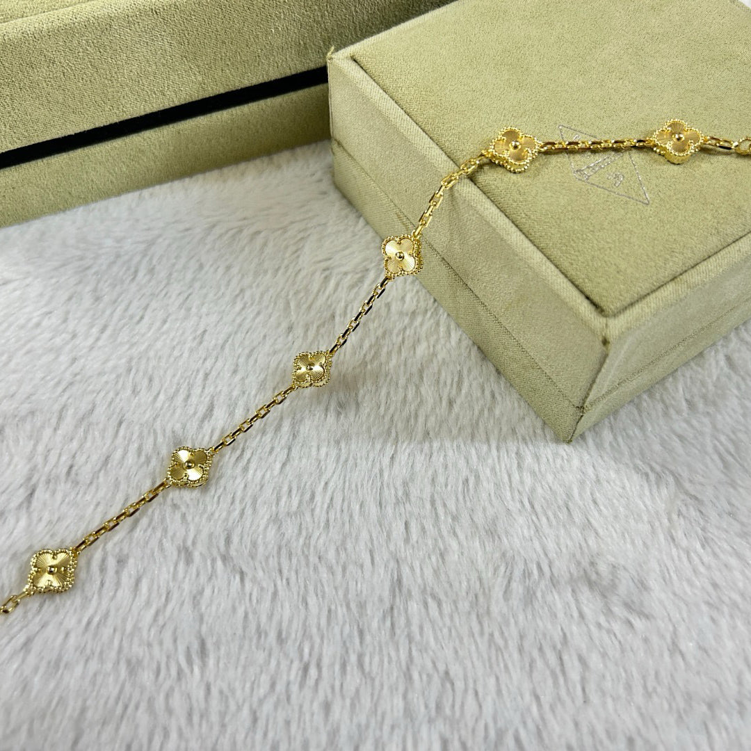 [Vellora-Opalyn]CLOVER 6 MOTIF DIAMOND BRACELET