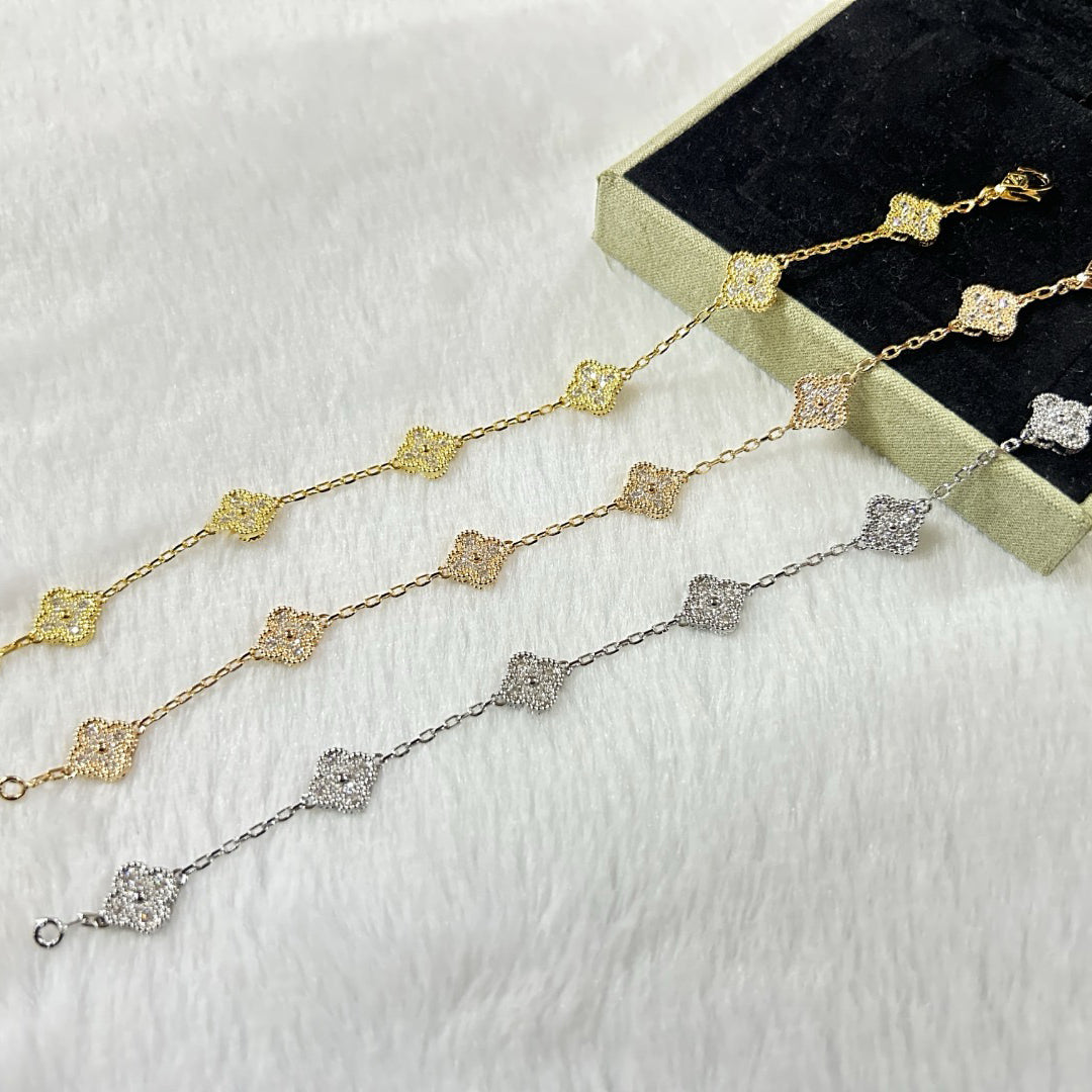 [Vellora-Opalyn]CLOVER 6 MOTIF DIAMOND BRACELET