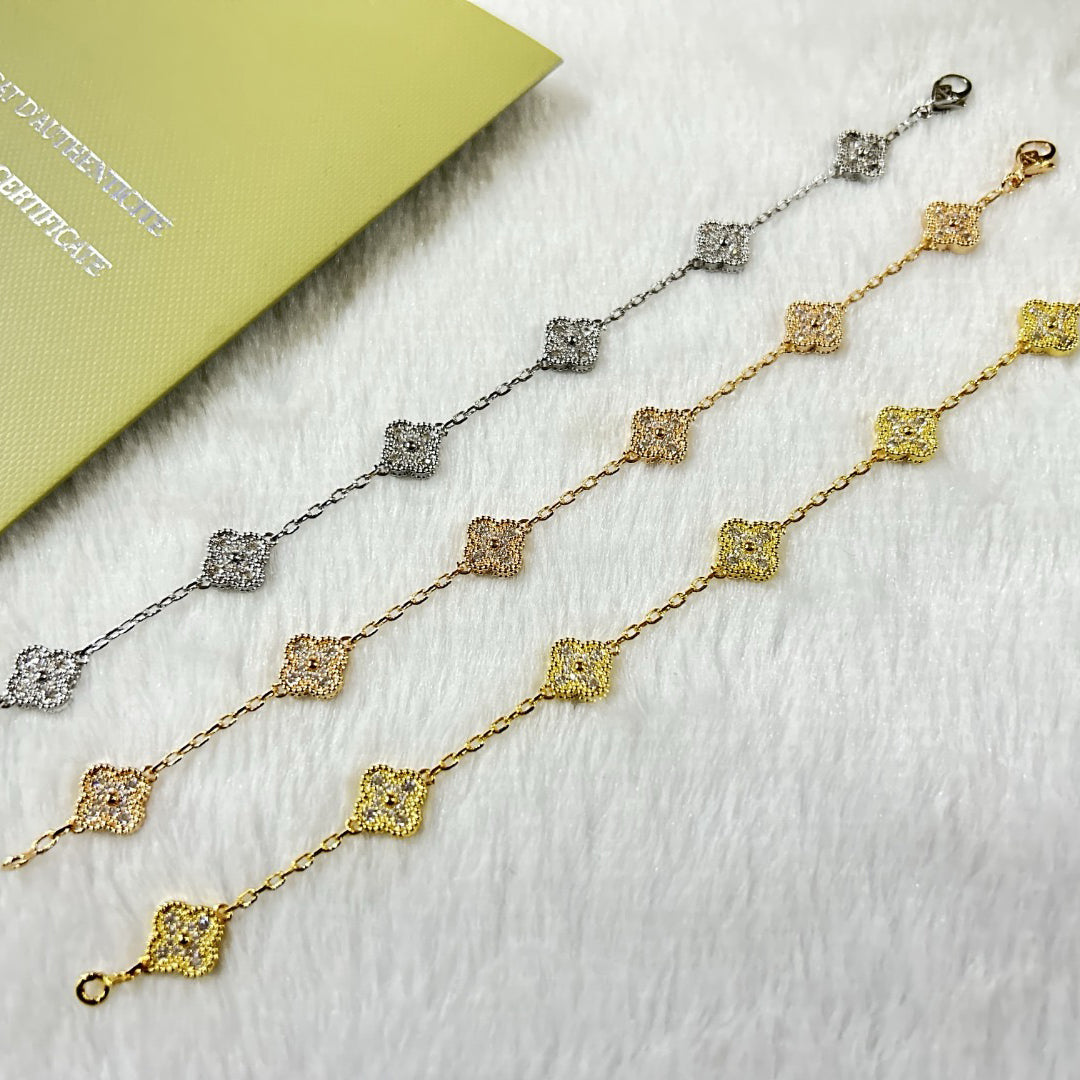 [Vellora-Opalyn]CLOVER 6 MOTIF DIAMOND BRACELET