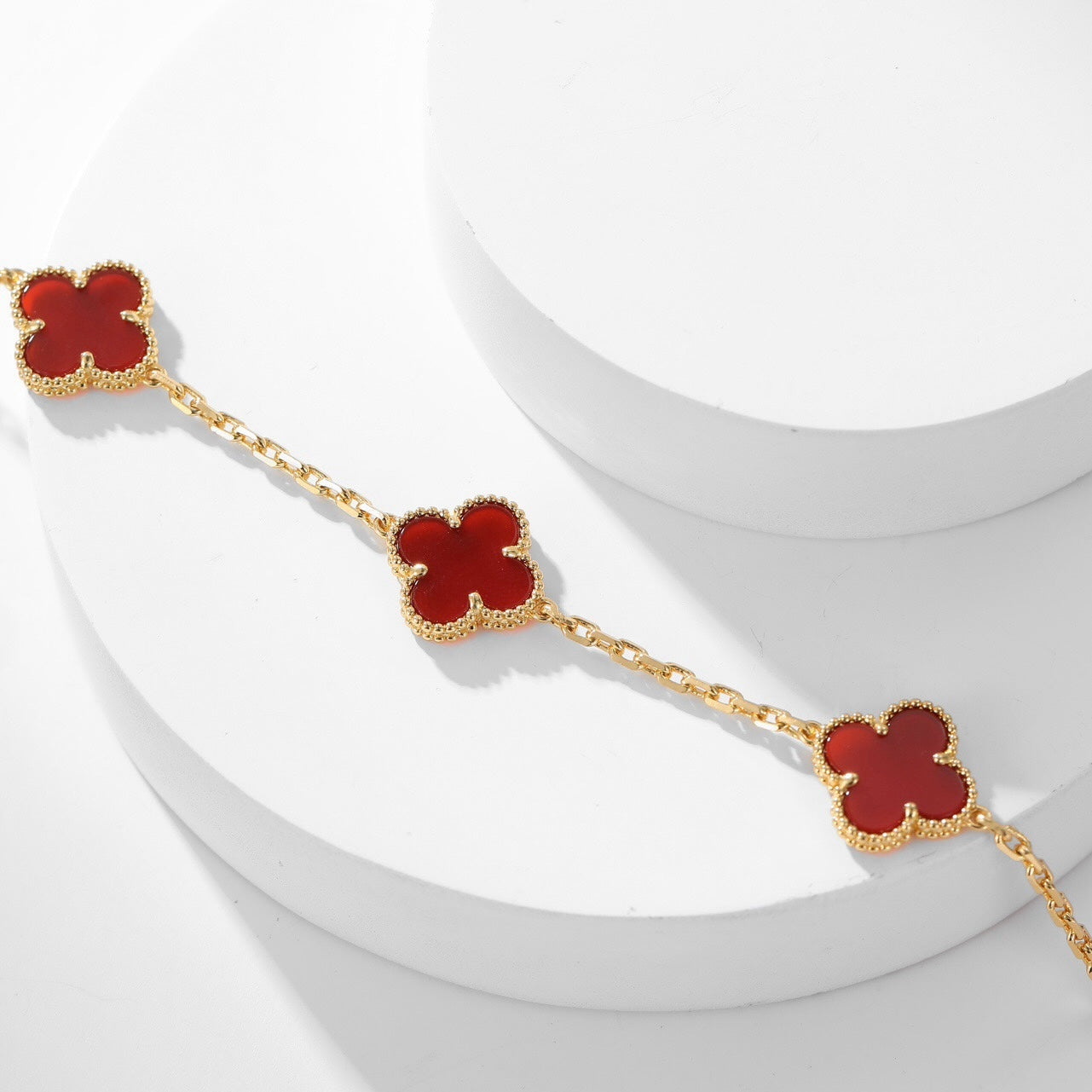 [Vellora-Opalyn]CLOVERS THE  10-MOTIFS CARNELIAN NECKLACE