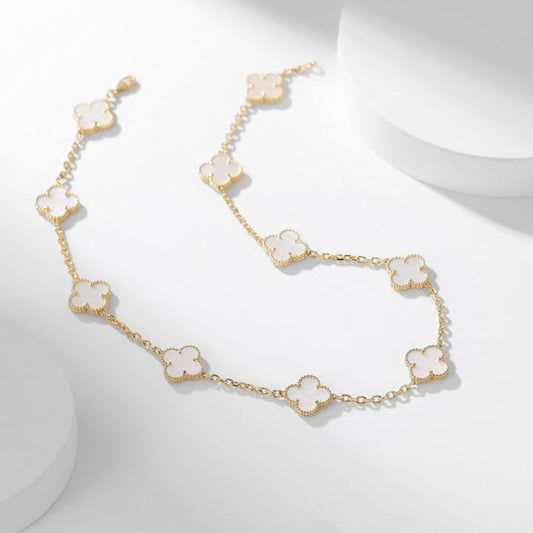 [Vellora-Opalyn]CLOVERS THE 10-MOTIFS WHITE MOTHER OF PEARL NECKLACE