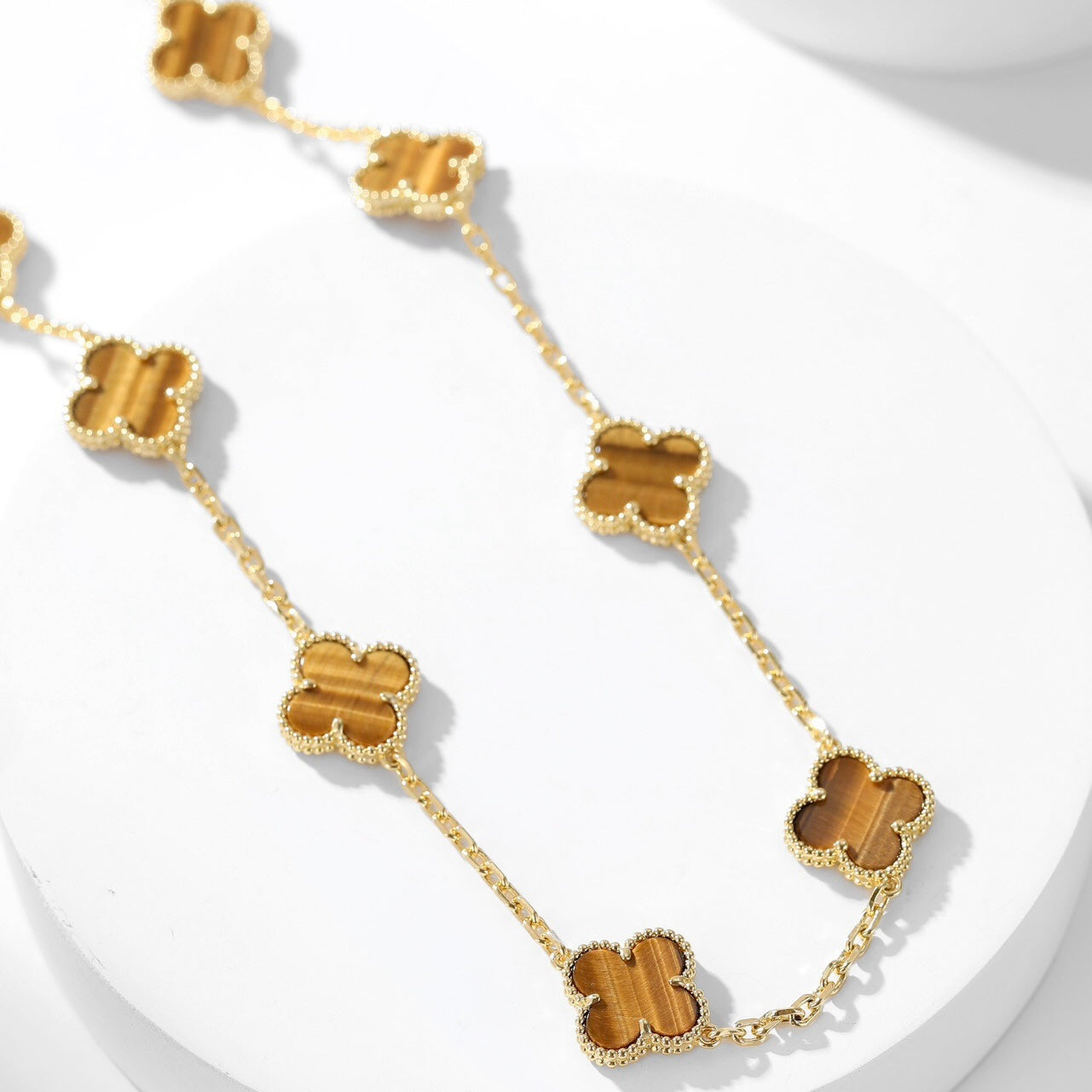 [Vellora-Opalyn]CLOVERS THE 10-MOTIFS TIGER EYE NECKLACE