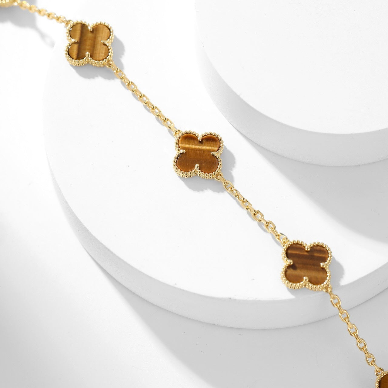 [Vellora-Opalyn]CLOVERS THE 10-MOTIFS TIGER EYE NECKLACE