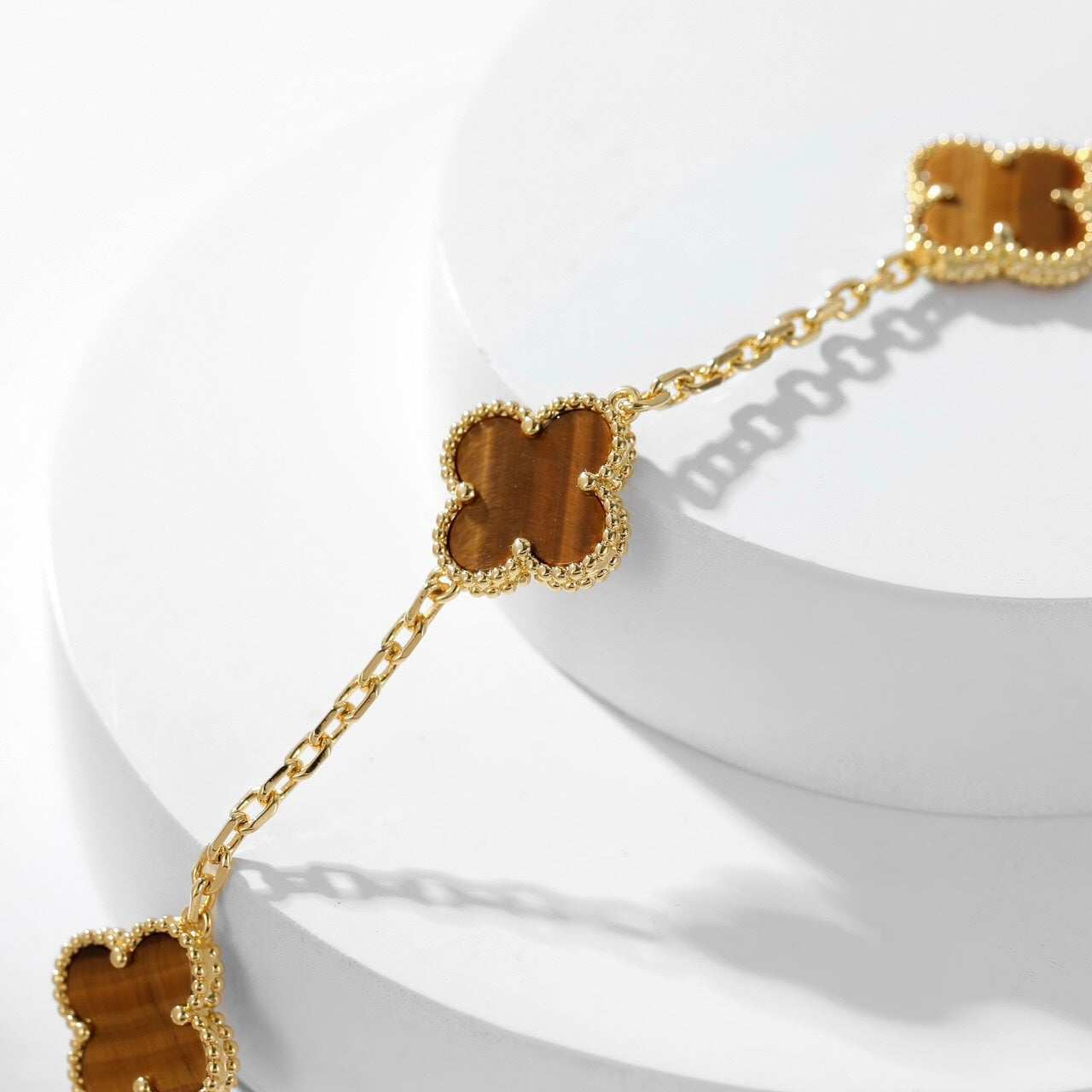 [Vellora-Opalyn]CLOVERS THE 10-MOTIFS TIGER EYE NECKLACE