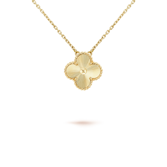 [Vellora-Opalyn]CLOVER 15MM LASER NECKLACE