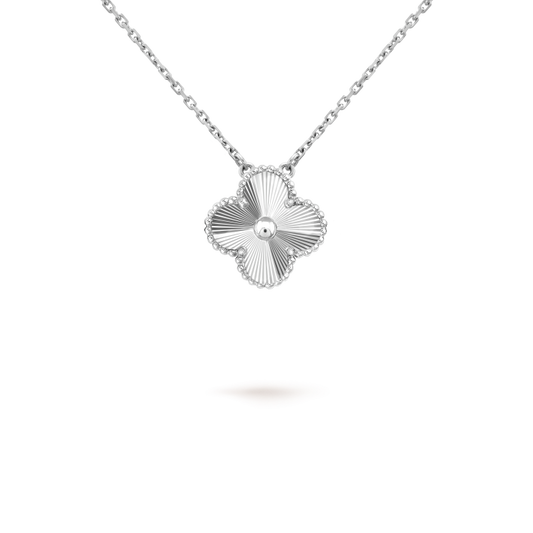 [Vellora-Opalyn]CLOVER 15MM LASER NECKLACE SILVER