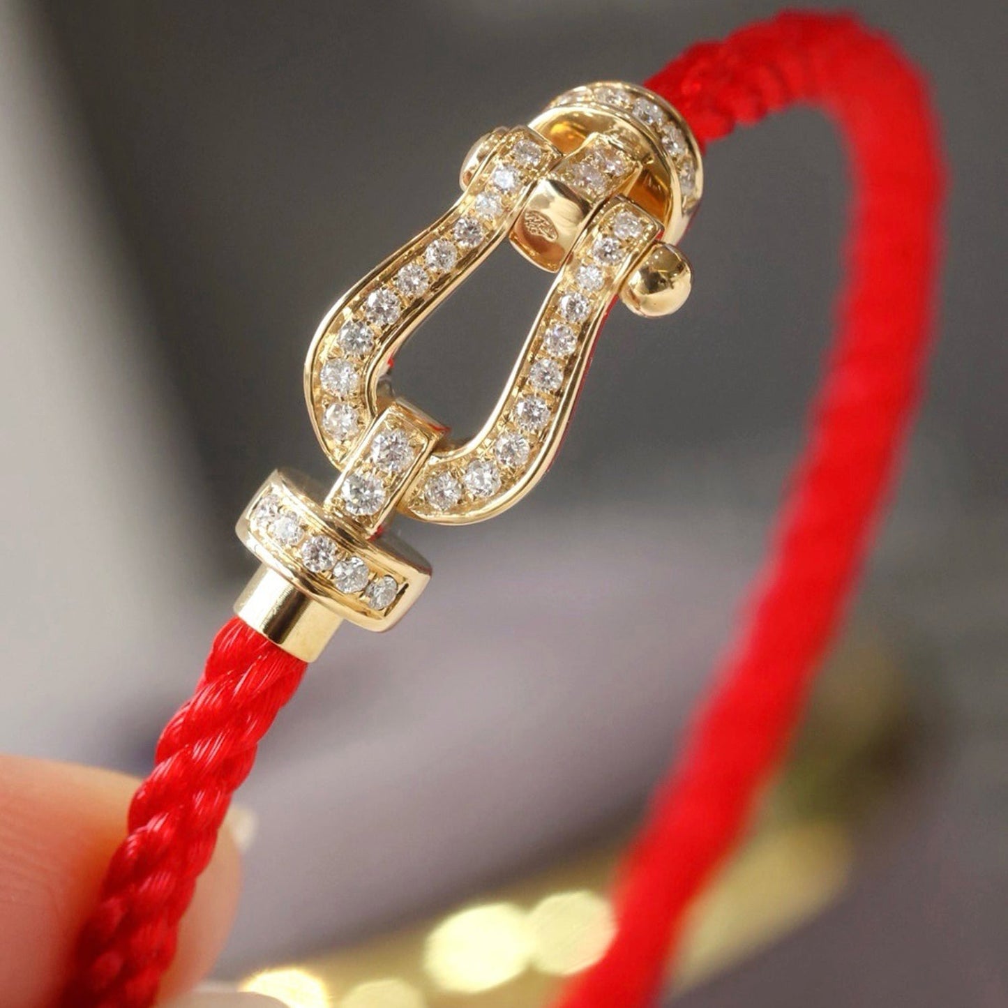 [Vellora-Opalyn]FORCE LARGE HORSESHOE FULL DIAMOND BRACELET SILVER