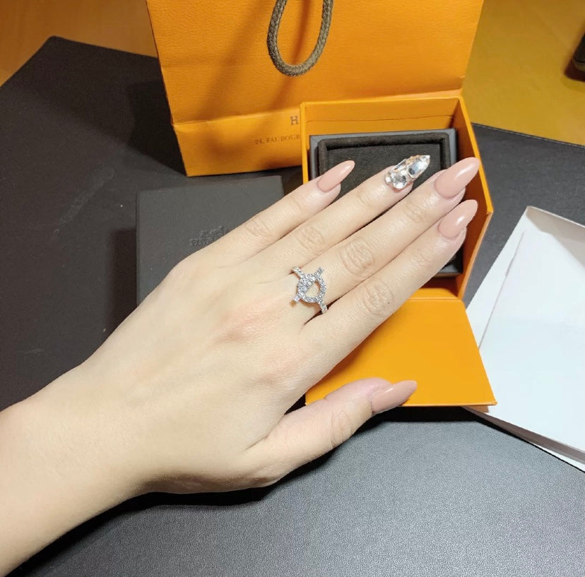 [Vellora-Opalyn]ECHAPPEE RING SILVER DIAMOND