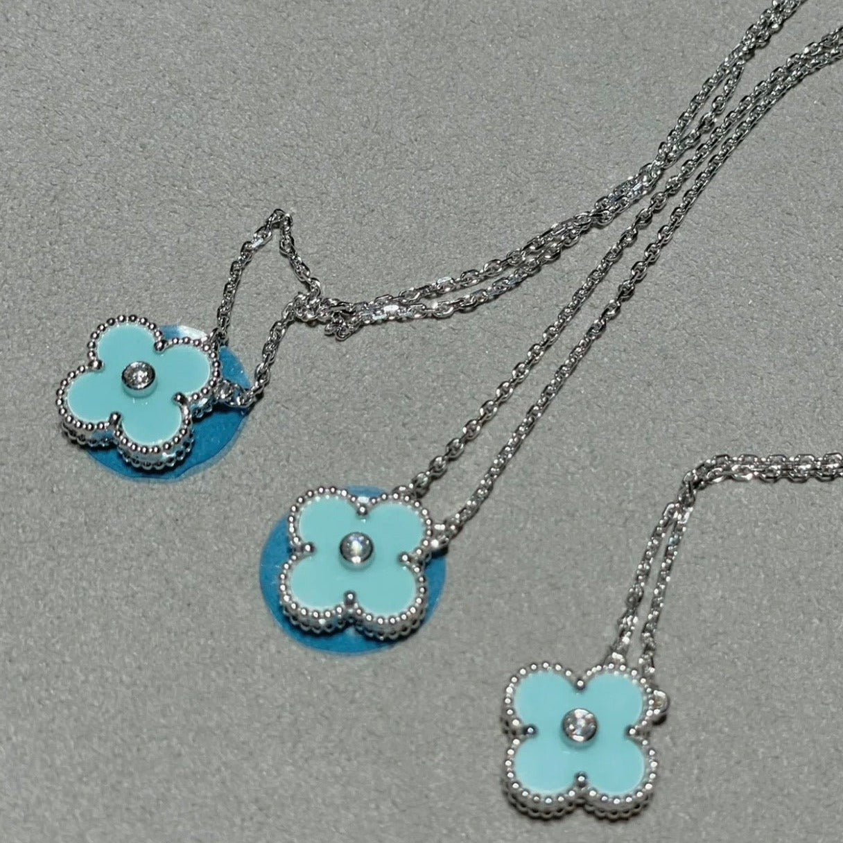 [Vellora-Opalyn]CLOVER 1 DIAMOND LIGHT BLUE SILVER NECKLACE