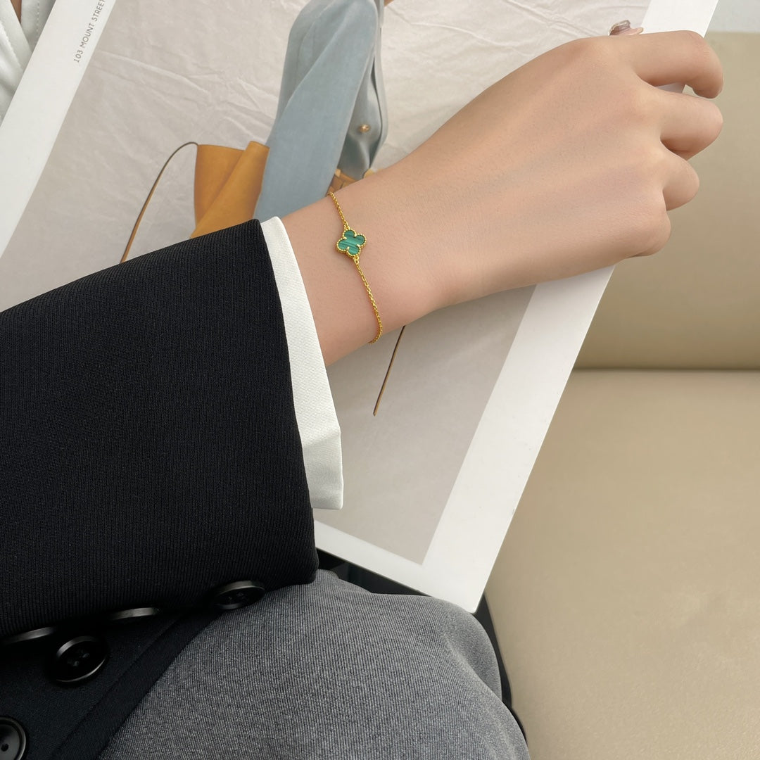 [Vellora-Opalyn]CLOVER BRACELET MALACHITE 1 MOTIF