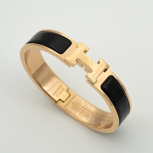 [Vellora-Opalyn]H BLACK BRACELET