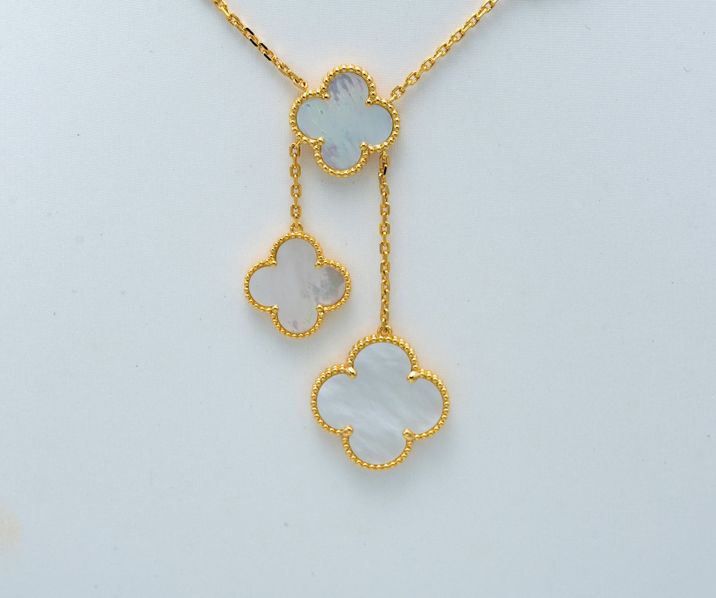 [Vellora-Opalyn]CLOVER MOTHER OF PEARL NECKLACE 6 MOTIF