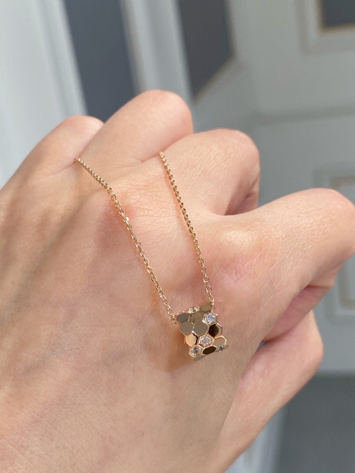 [Vellora-Opalyn]BEE LOVE DIAMOND NECKLACE