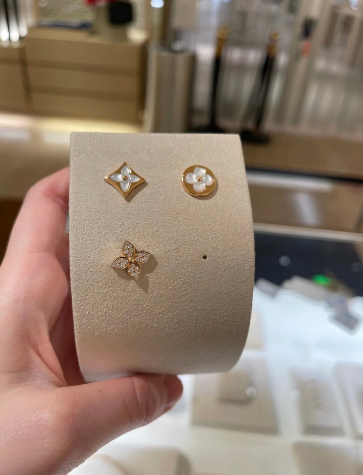 [Vellora-Opalyn]STAR BLOSSOM STUD EARRINGS PINK GOLD DIAMONDS