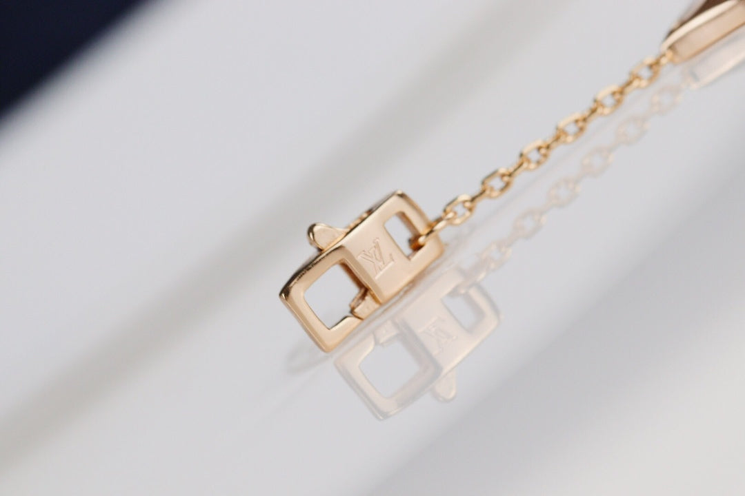 [Vellora-Opalyn]LEAF CLOVER BRACELET