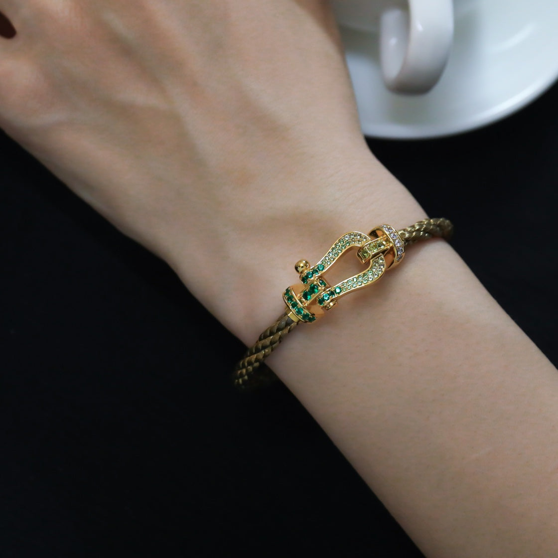 [Vellora-Opalyn]FORCE 10 GOLD GREEN DIAMOND PAVED