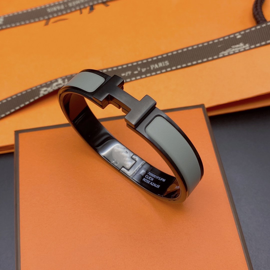 [Vellora-Opalyn]CLIC HM SO BLACK GREY BRACELET