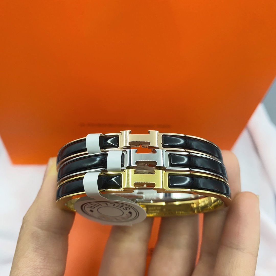 [Vellora-Opalyn]CLASSIC HM CLIC BLACK 8MM ENAMEL BRACELET