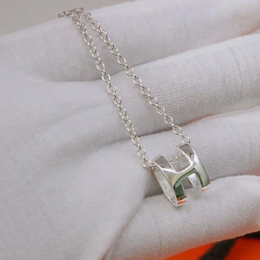 [Vellora-Opalyn]HM NECKLACE H LETTER OVAL SERIES