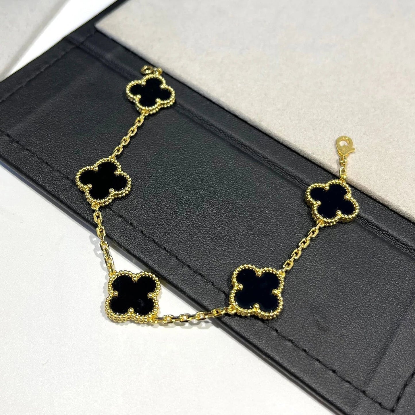 [Vellora-Opalyn]CLOVER  5 MOTIFS BLACK ONYX BRACELET