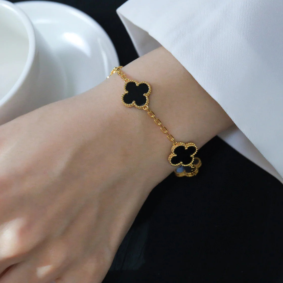 [Vellora-Opalyn]CLOVER  5 MOTIFS BLACK ONYX BRACELET