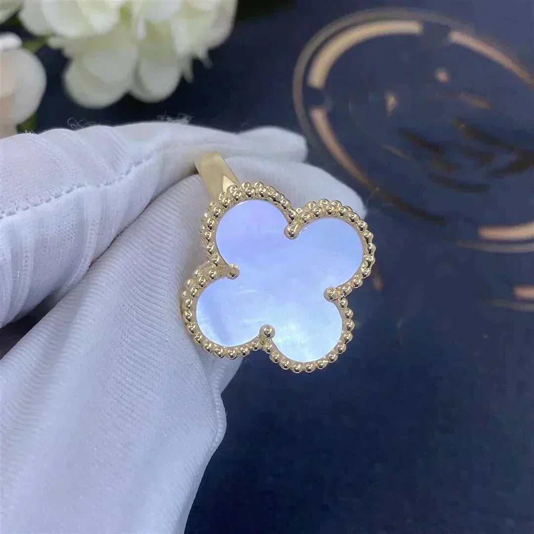 [Vellora-Opalyn]CLOVER WHITE MOP RING