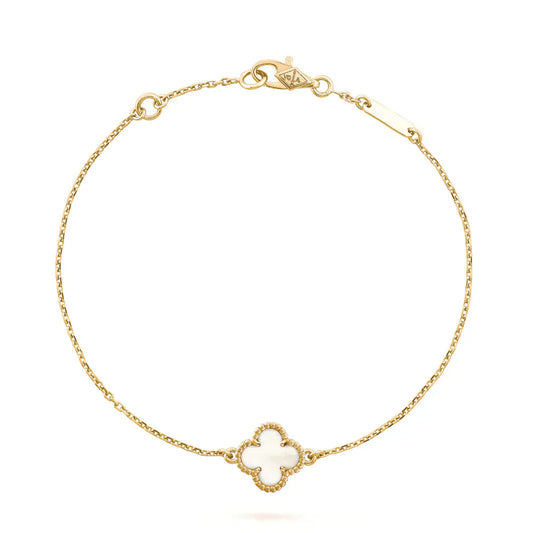 [Vellora-Opalyn]CLOVER WHITE MOP SINGLE FLOWER BRACELET