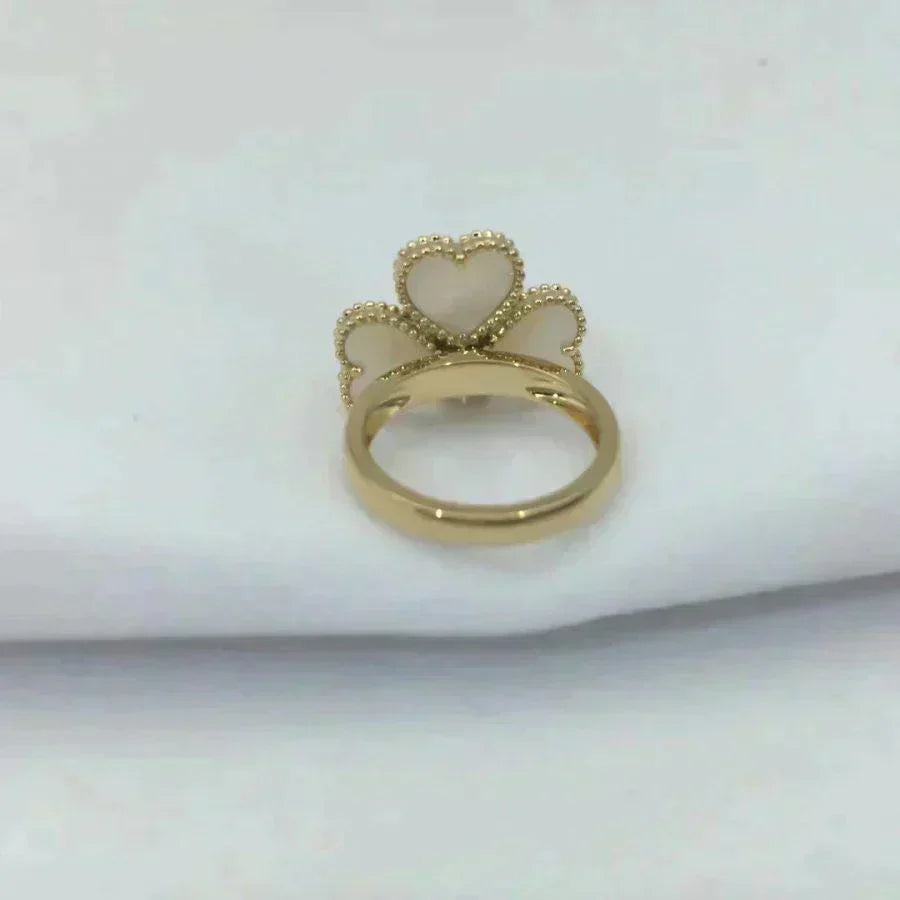 [Vellora-Opalyn]SWEET CLOVER WHITE MOP RING