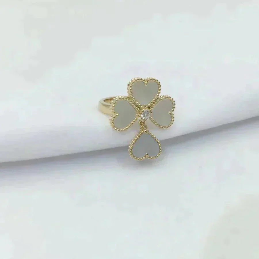 [Vellora-Opalyn]SWEET CLOVER WHITE MOP RING