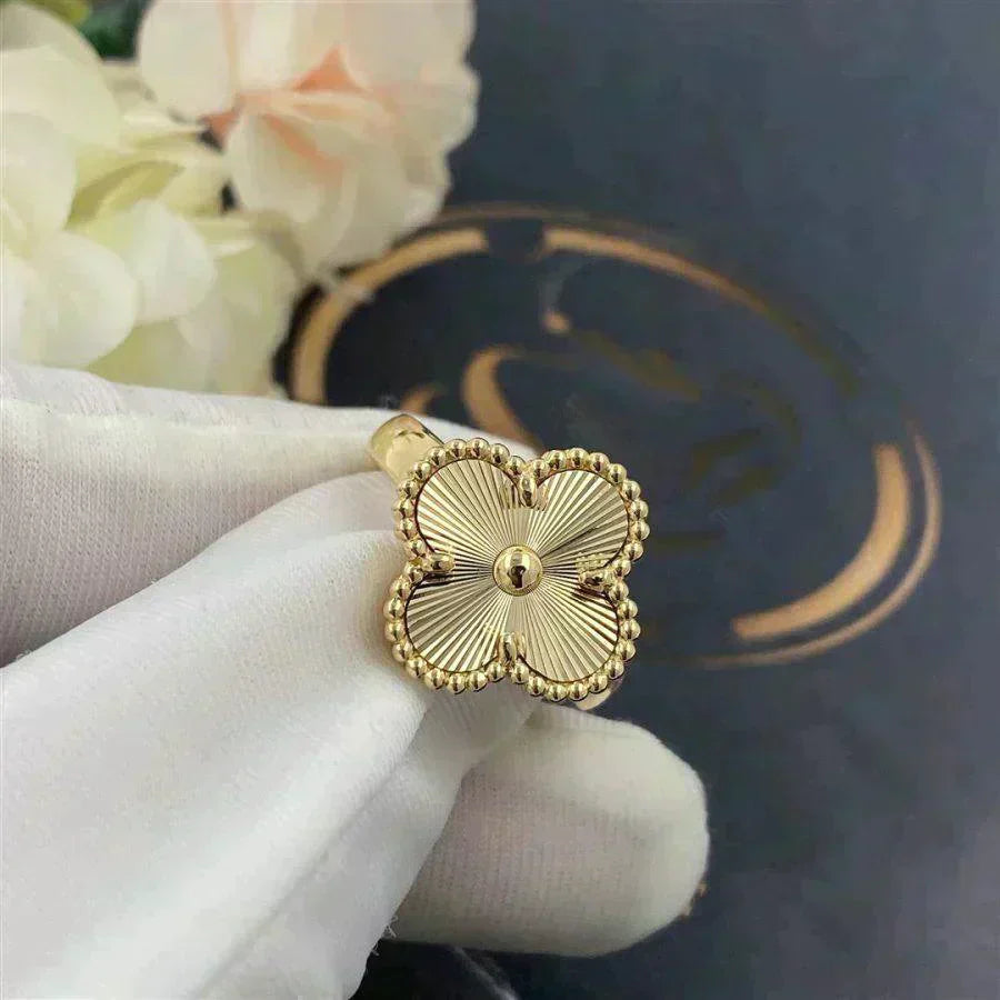 [Vellora-Opalyn]CLOVER GOLD RING